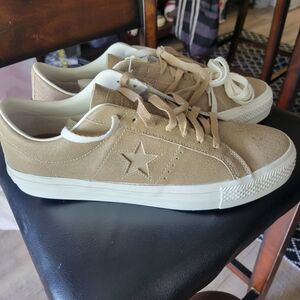 Converse Tan Star Sneakers
